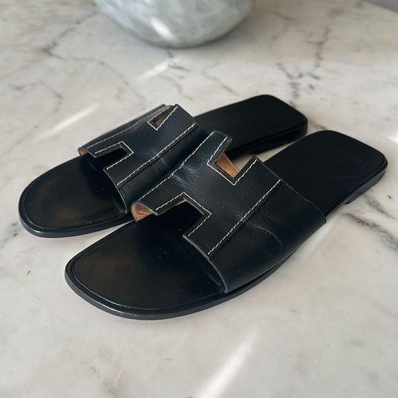 HERMÈS black H sandals - Picture 2 of 9